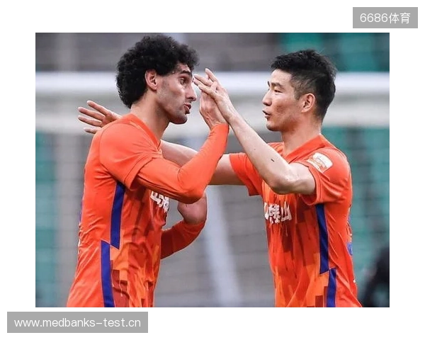 媒体人：泰山队员彭啸本人透露将因伤缺席一个月