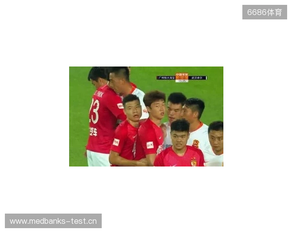 官方:38岁前国脚荣昊加盟吴川青年,将参加广东省超四强赛 官方:38岁前国脚荣昊加盟吴川青年,将参加广东省超四强赛